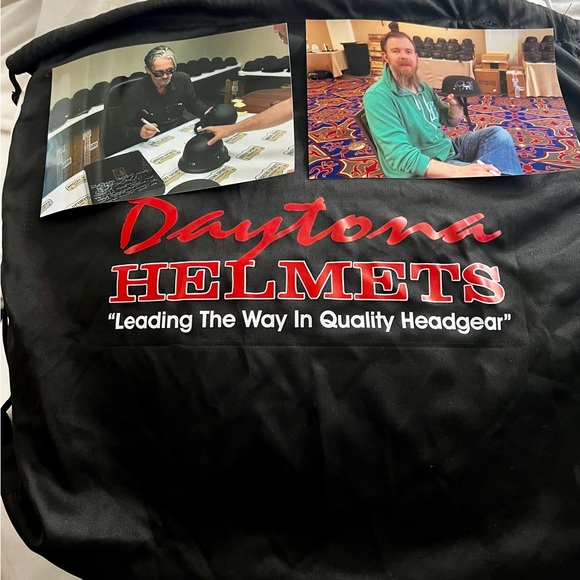 Sons of Anarchy πHOST PICKπFans signed cut and helmet from Chibbs and Opi - Picture 7 of 10